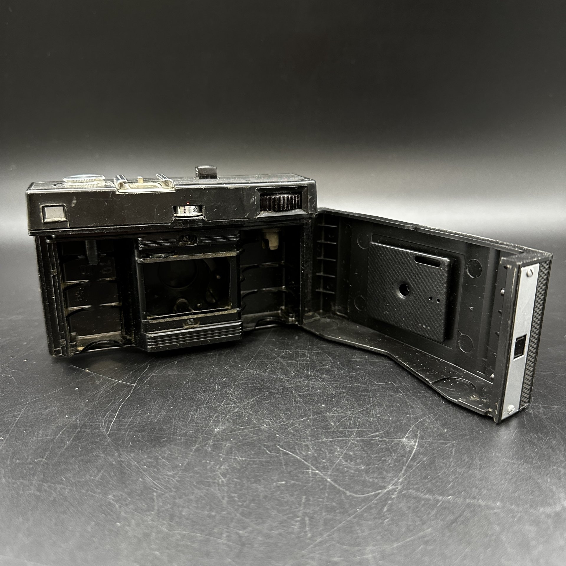Фотоаппарат шкальный "Смена-8М", ЛОМО (Ленинградское оптико-механическое объединение)