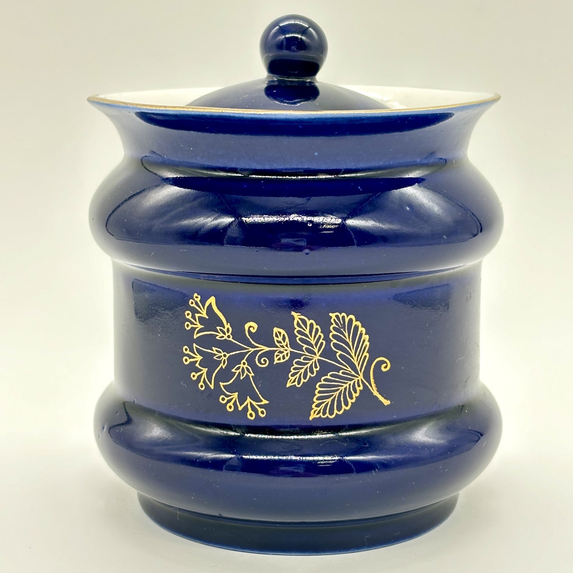 Сахарница с растительным декором, Бронницкий завод фарфоровых изделий «Возрождение»