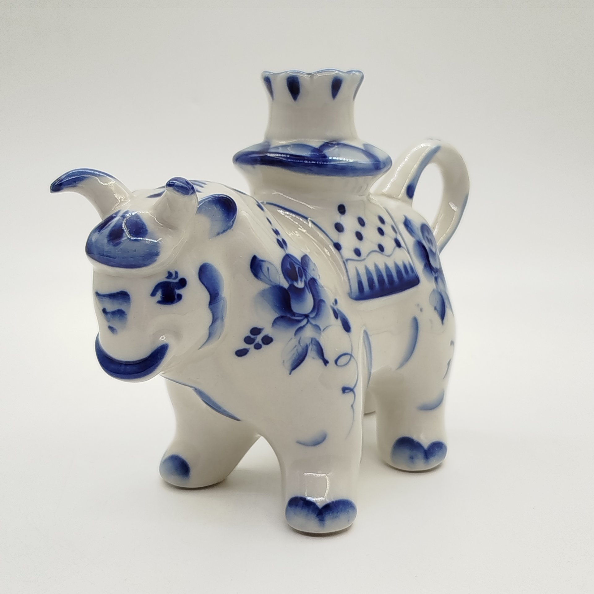 Подсвечник "Бык"