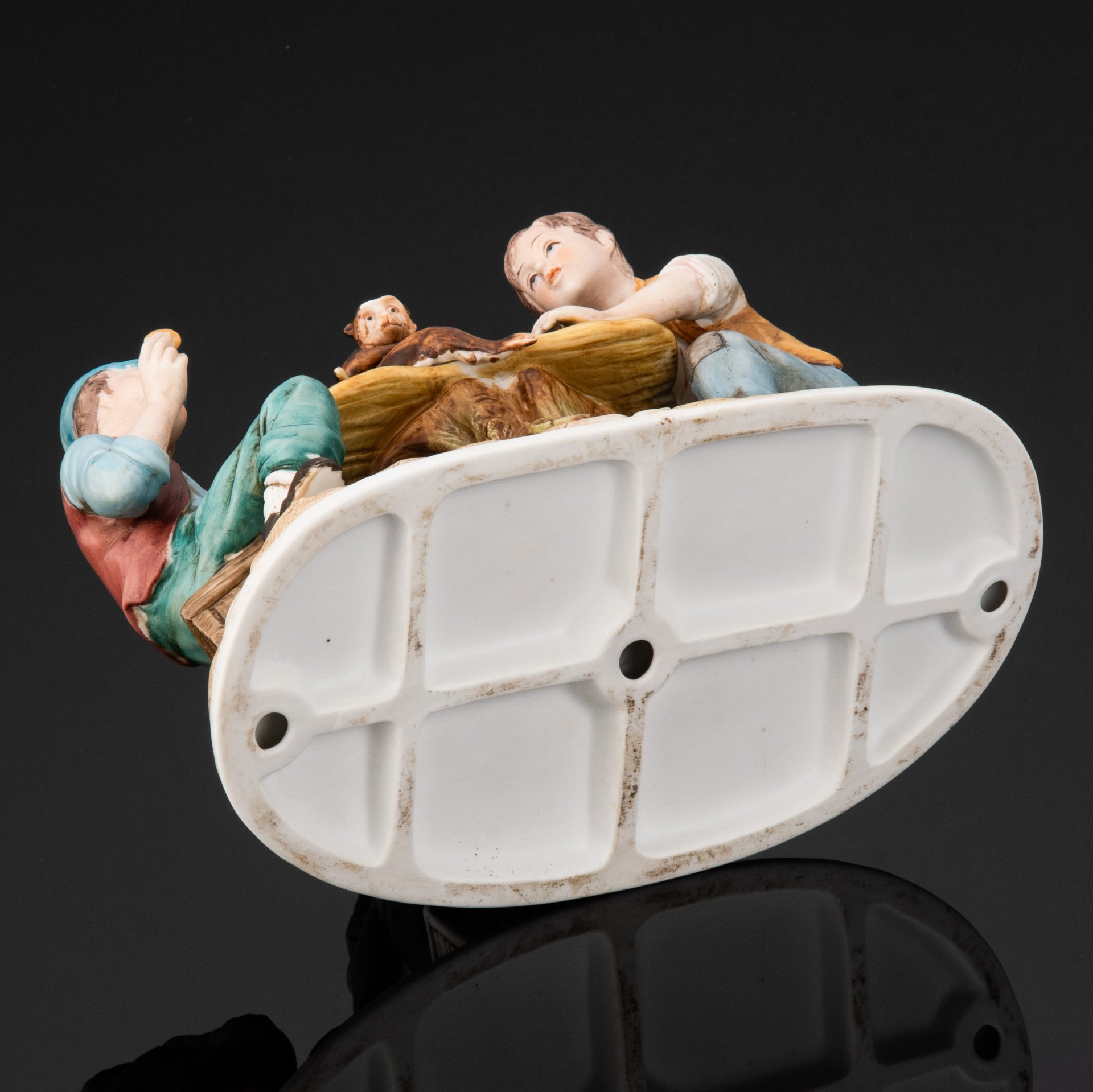 Статуэтка "Дрессировка обезьянки", бисквит, роспись, Европа, 1980-2000 гг.
