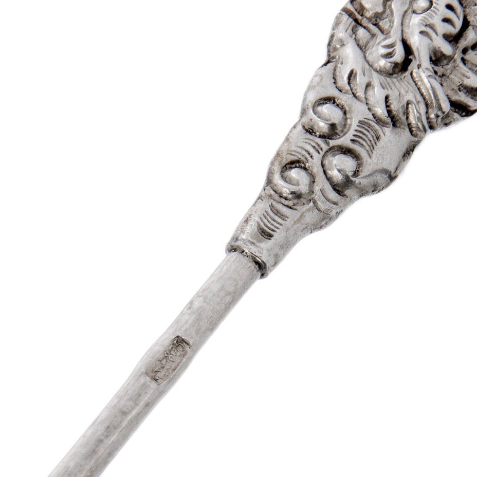 Набор из 12 шпажек на подставке, серебро 900 пр., Вьетнам, 1950-1960 гг.