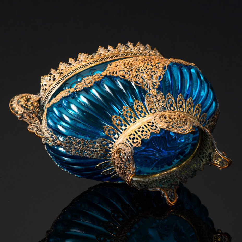 Вазочка в ажурной оплетке, металл, стекло, Западная Европа, 1910-1950 гг.