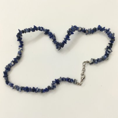 Бусы с бусинами разной формы