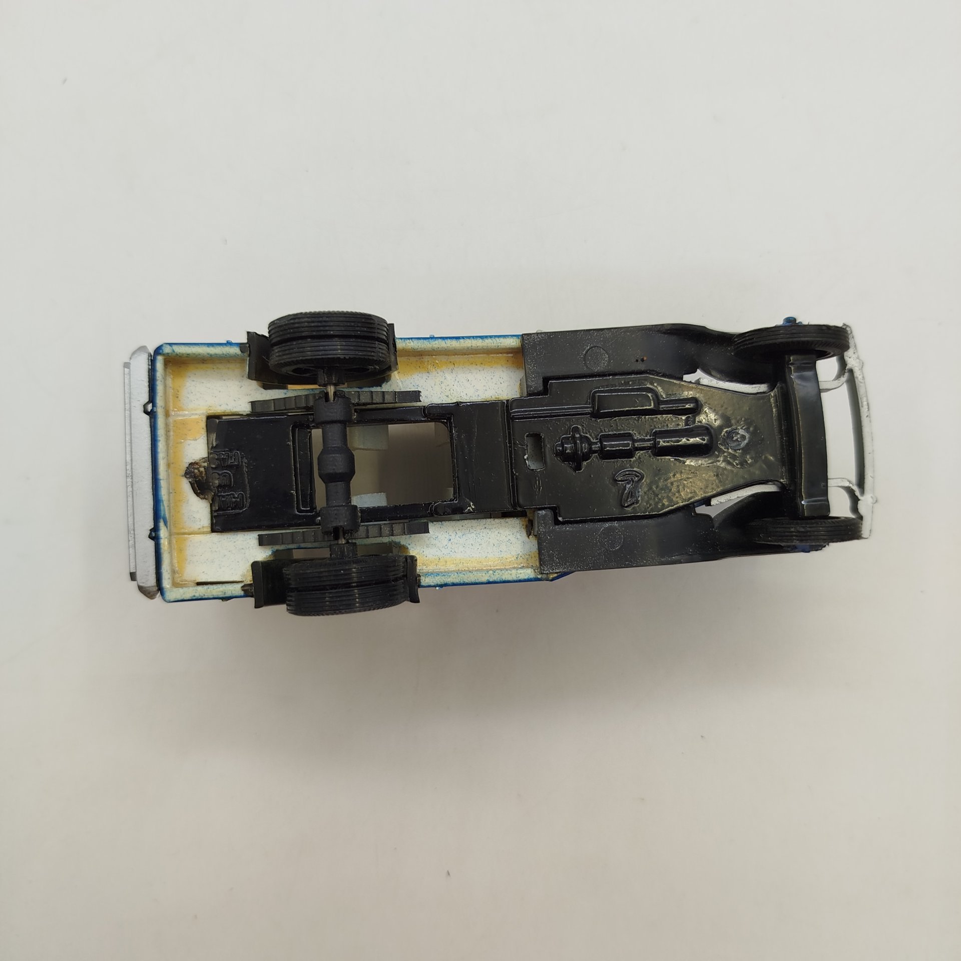 Модель автобуса ГАЗ 03-30, масштаб 1:43, пластик, металл, СССР, 1970-1980 гг.