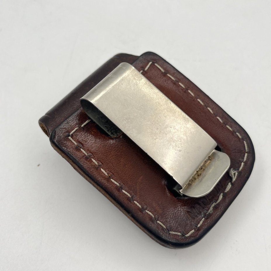 Чехол для зажигалки Zippo с металлическим фиксатором на ремень, кожа, сплав металлов, Zippo, США