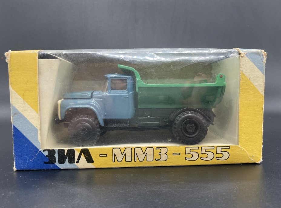 Модель автомобиля "ЗИЛ-ММЗ-555", Завод «Электроприбор»