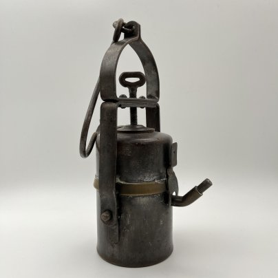 Фонарь карбидный для горных работ