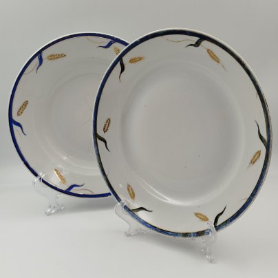 Набор обеденных тарелок "Золотые колосья" (обеденная и суповая), автор росписи Мысягин В.П., фарфор, роспись, золочение, Дулевский фарфоровый завод (Дулёво), СССР, 1951 г.