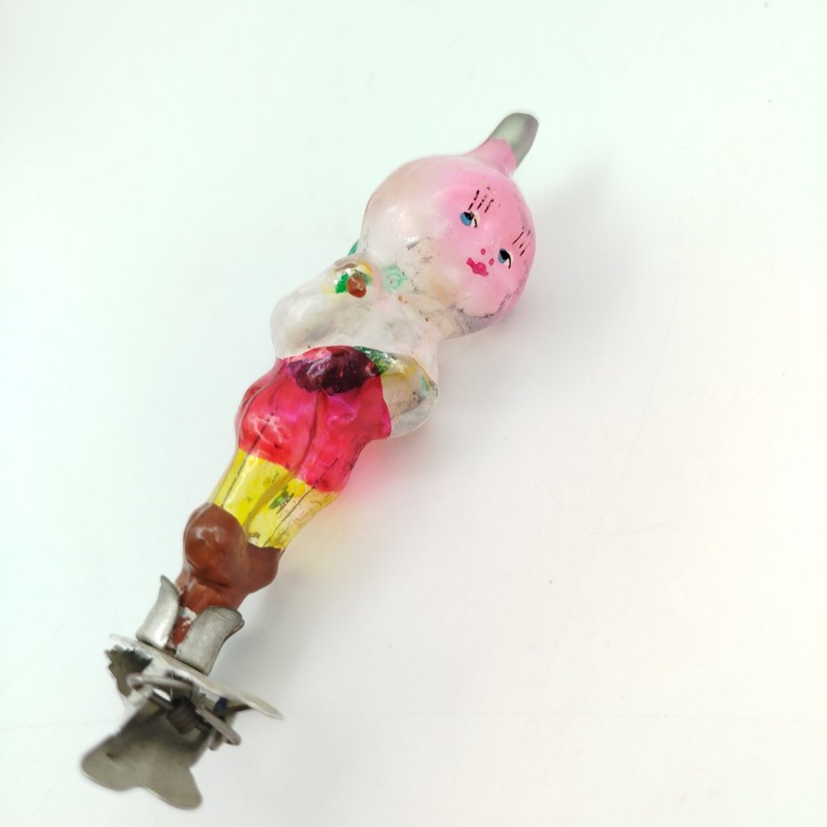 Игрушка ёлочная на прищепке «Чиполлино», стекло, металл, роспись, Артель «Культигрушка», СССР, 1950-1960 гг.