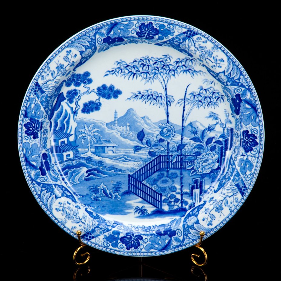 Блюдо в стиле шинуазри, фаянс, деколь, Wedgwood, Великобритания, 1850-1900 гг.