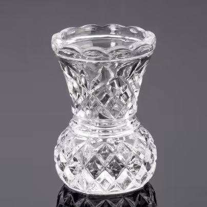 Ваза миниатюрная с рельефным декором