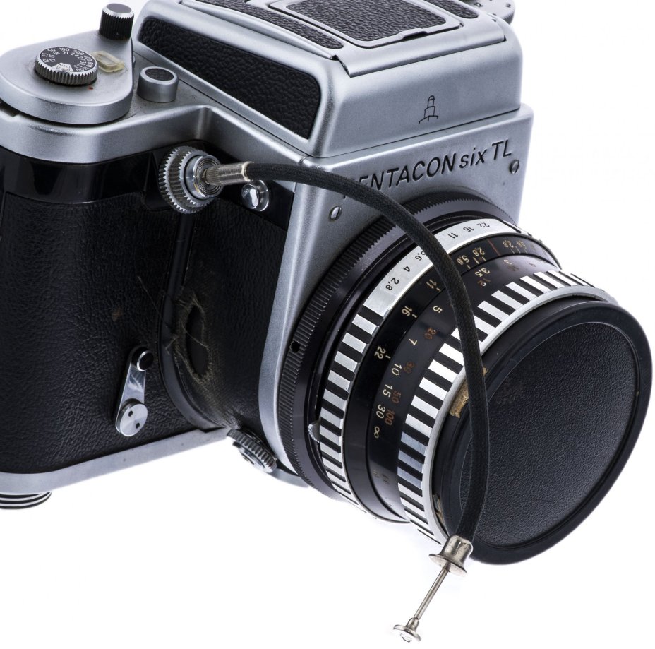 Фотоаппарат "Pentacon six TL" с объективом "Carl Zeiss Biometar 2.8/80" и набором аксессуаров, металл, фирма "VEB Pentacon Dresden", ГДР, 1966-1990 гг, Pentacon