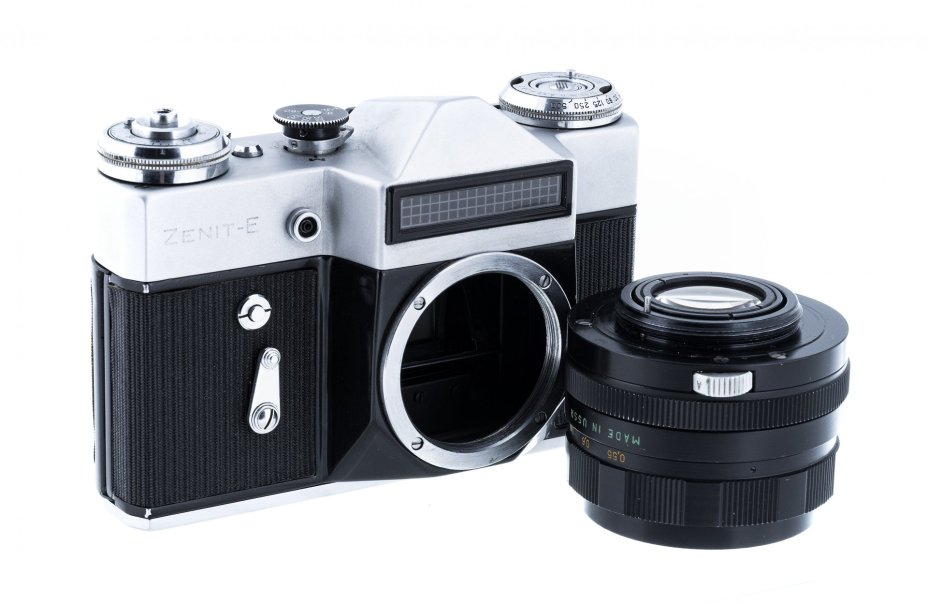 Фотоаппарат "Zenit-E" с объективом "Helios-44М", металл, пластик, завод "КМЗ", СССР, 1965-1982 гг.