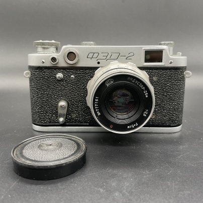Фотоаппарат "ФЭД-2" с объективом "Индустар-26м" в оригинальном кофре, Харьковский машиностроительный завод им. Дзержинского (ФЭД)