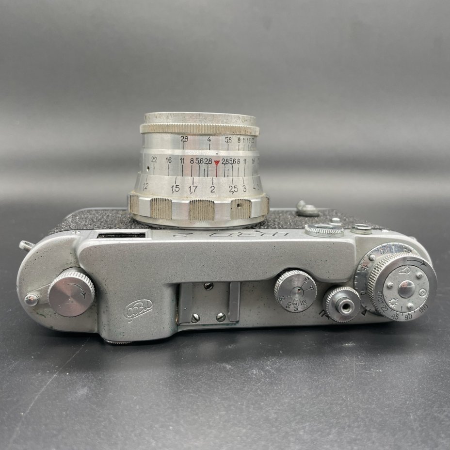 Фотоаппарат "ФЭД-2" с объективом "Индустар-26м" в оригинальном кофре, Харьковский машиностроительный завод им. Дзержинского (ФЭД)