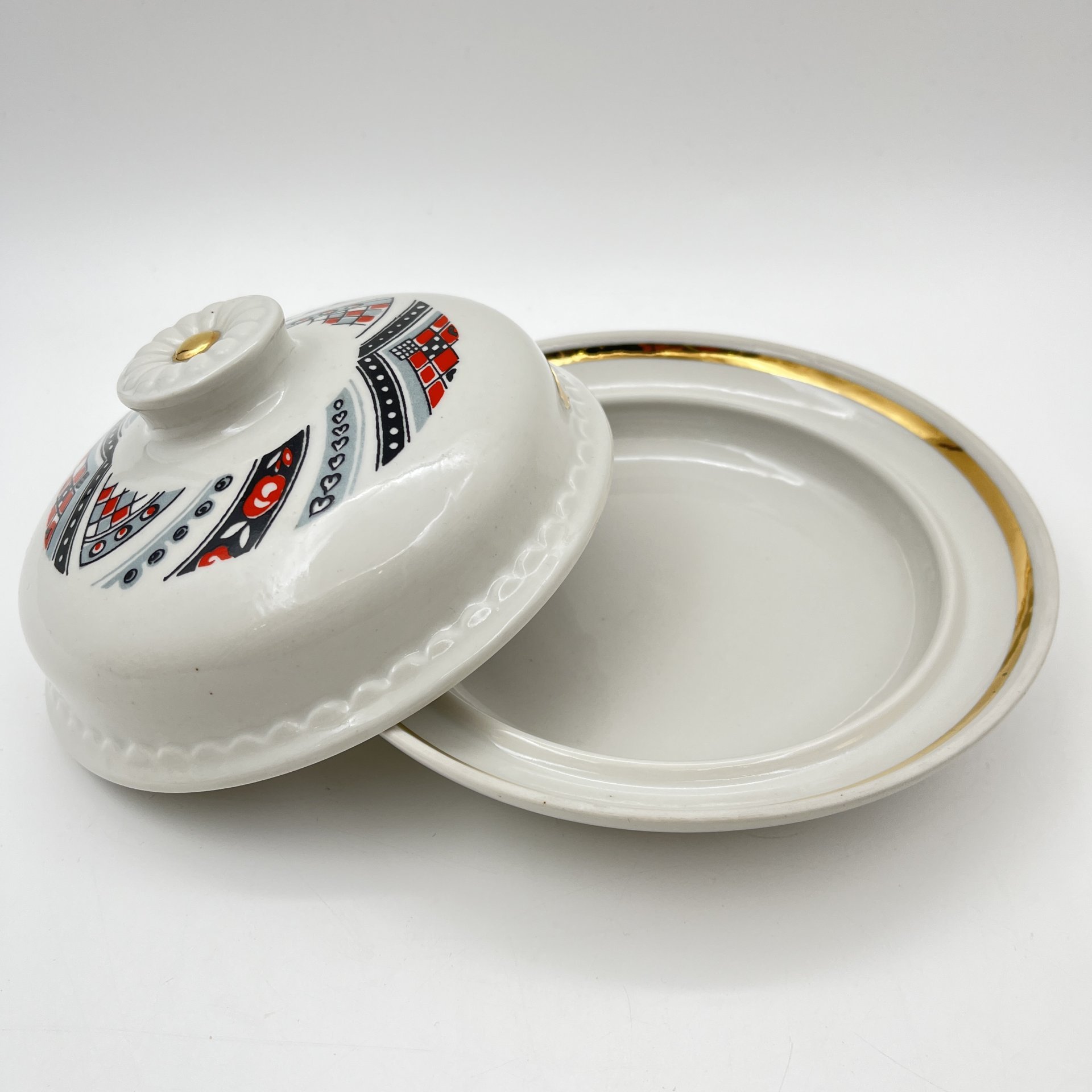 Сервиз чайный на 6 персон (17 предметов), фарфор, крытье, золочение, Тернопольский фарфоровый завод, СССР, 1975-1991 гг.