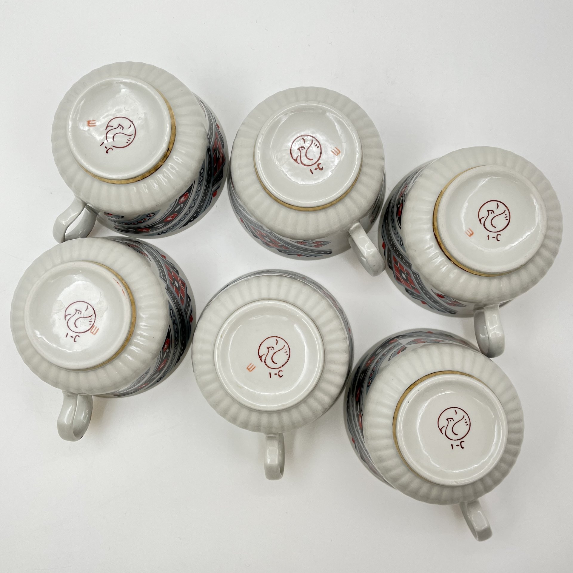 Сервиз чайный на 6 персон (17 предметов), фарфор, крытье, золочение, Тернопольский фарфоровый завод, СССР, 1975-1991 гг.