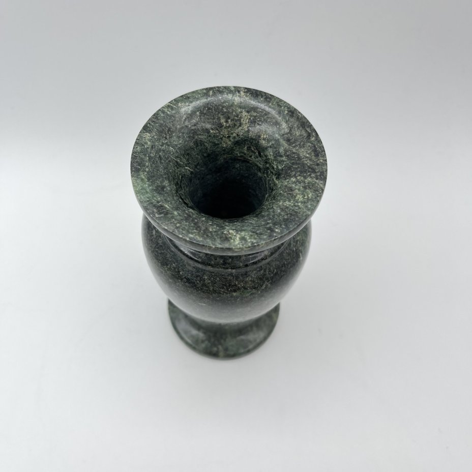 Ваза для маленького букета, натуральный камень (гранит)