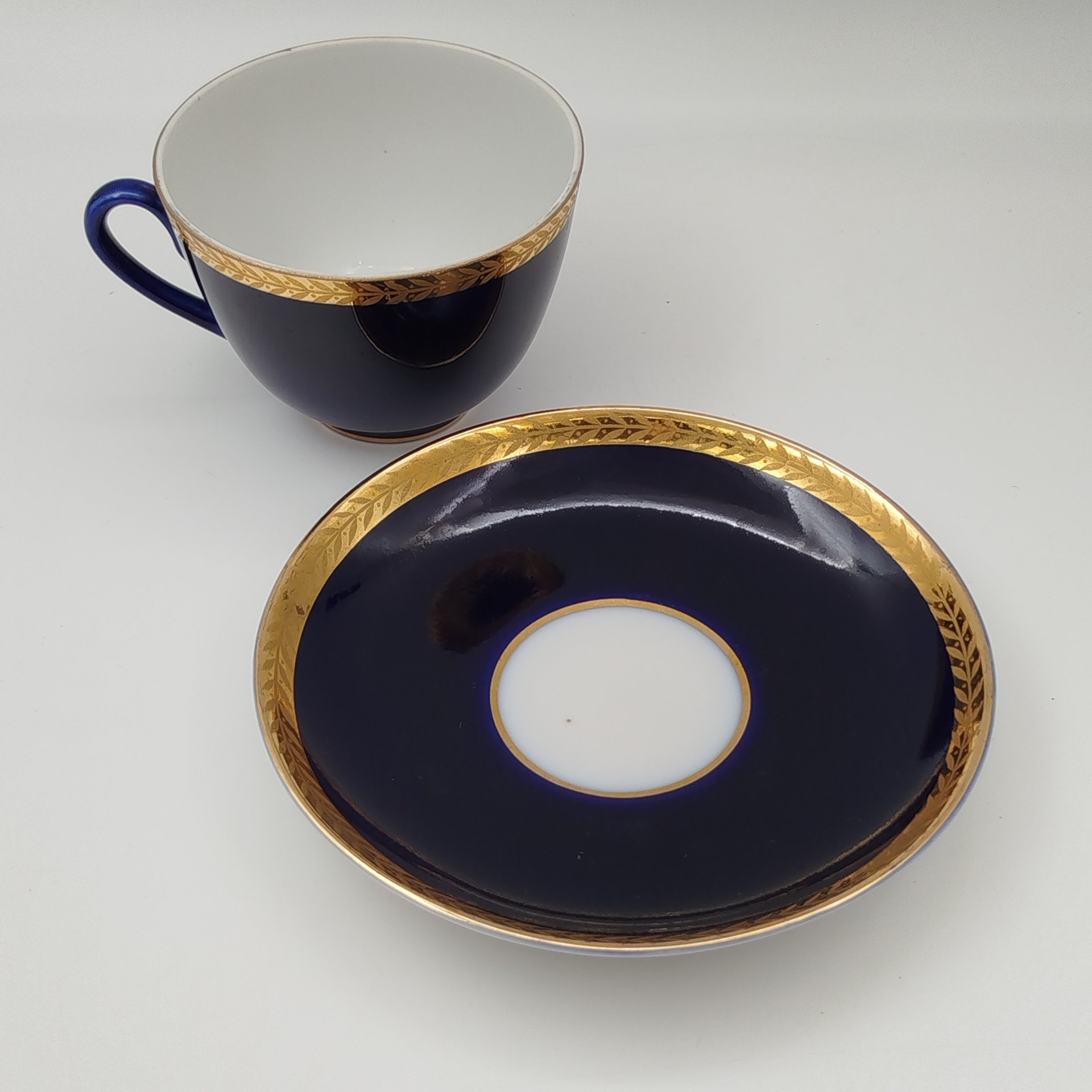 Пара чайная "Колос", фарфор, кобальт, золочение, Ленинградский фарфоровый завод (ЛФЗ), СССР, 1957-1970 гг.