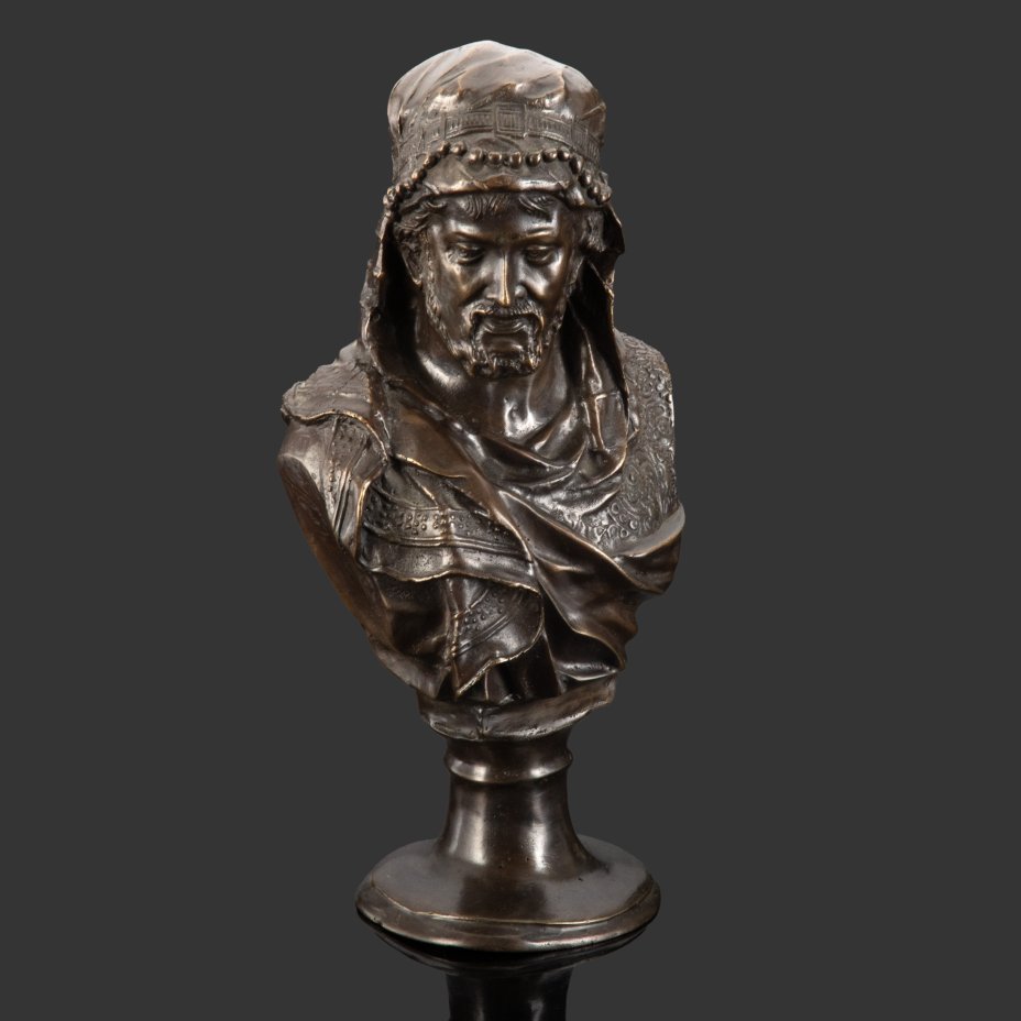 Бюст "Араб", скульптор Johannes Böse (1856-1917 гг.)