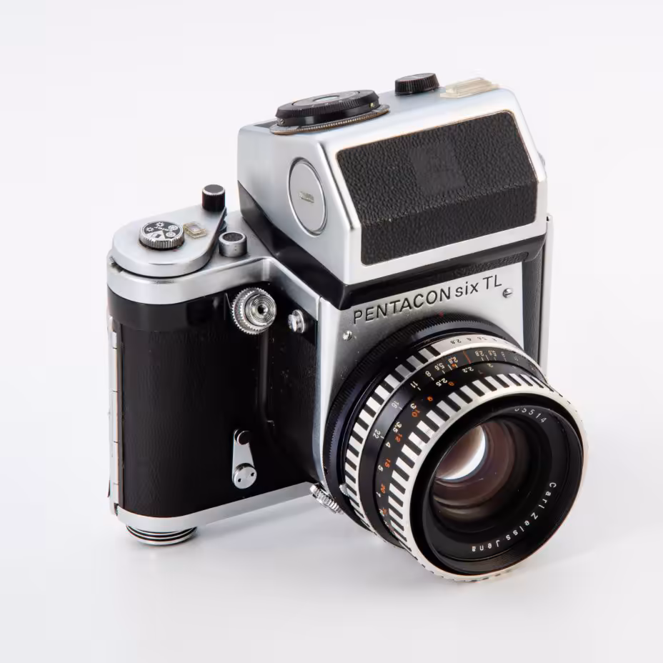 Фотоаппарат "Pentacon six TL" С объективом "Carl Zeiss Biometar 2,8/80", Pentacon