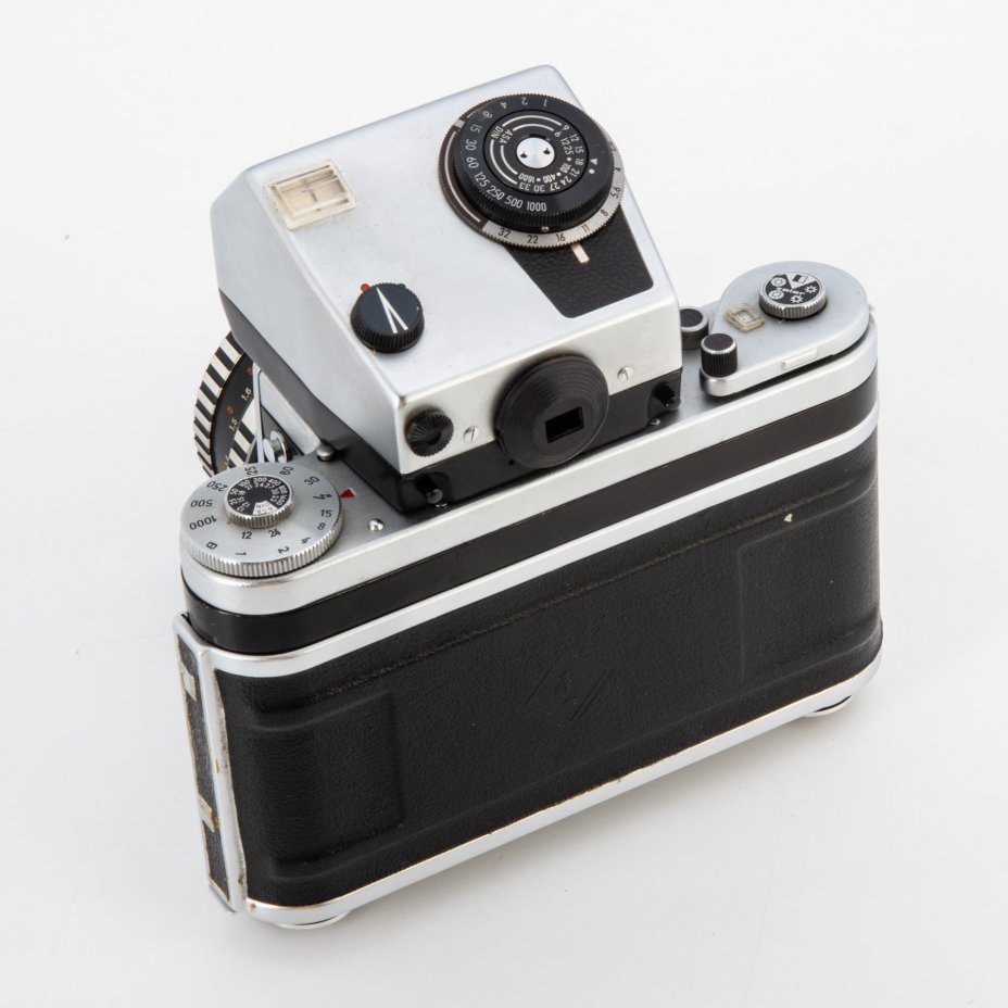 Фотоаппарат "Pentacon six TL" С объективом "Carl Zeiss Biometar 2,8/80", Pentacon