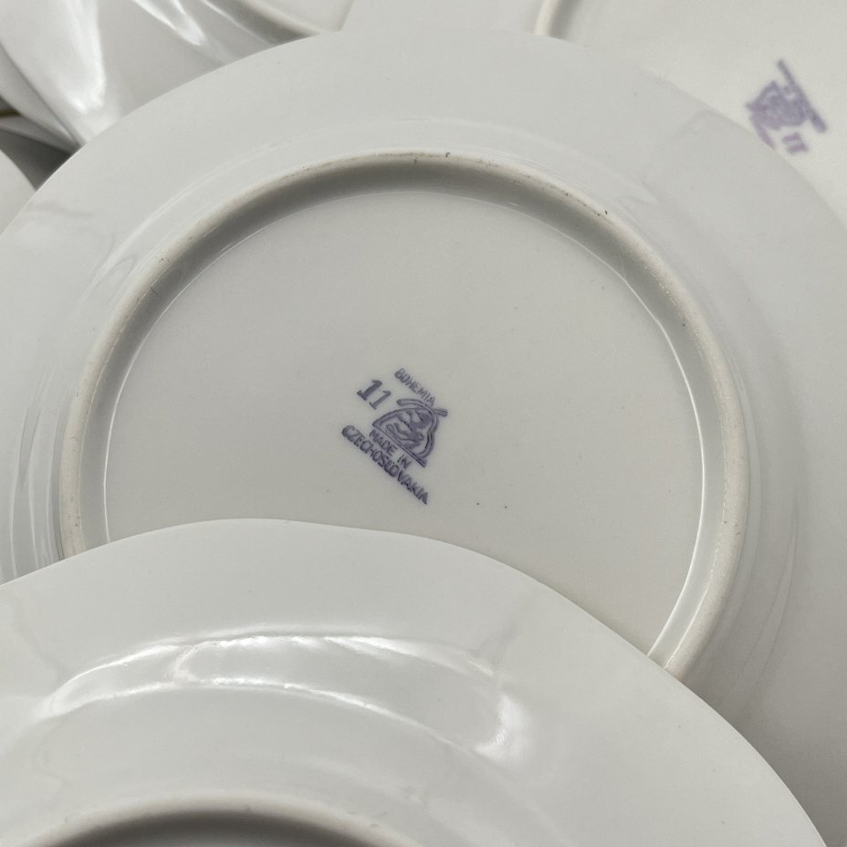 Набор из 11-ти десертных тарелок с цветочным декором, фарфор, деколь, золочение, Bohemia (Neurohlau), Чехословакия, 1970-1990 гг.