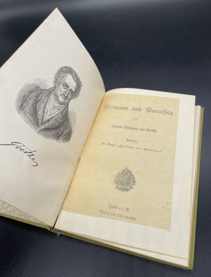Книга Joh. Wolfgang Von Goethe "Hermann und Dorothea" / Berlag von Otto Hendel