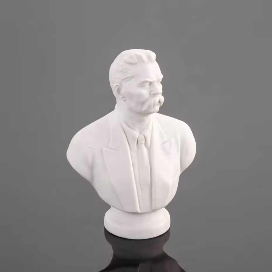 Бюст "Максим Горький", фарфор, Ленинградский фарфоровый завод, СССР, 1950-1960 гг., Ленинградский фарфоровый завод (ЛФЗ)