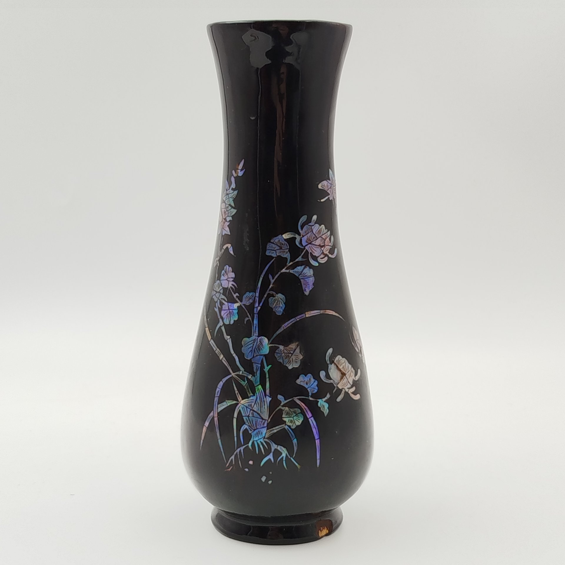 Ваза с растительным декором в восточном стиле, папье-маше, лак, перламутр, Вьетнам, 1970-1990 гг.