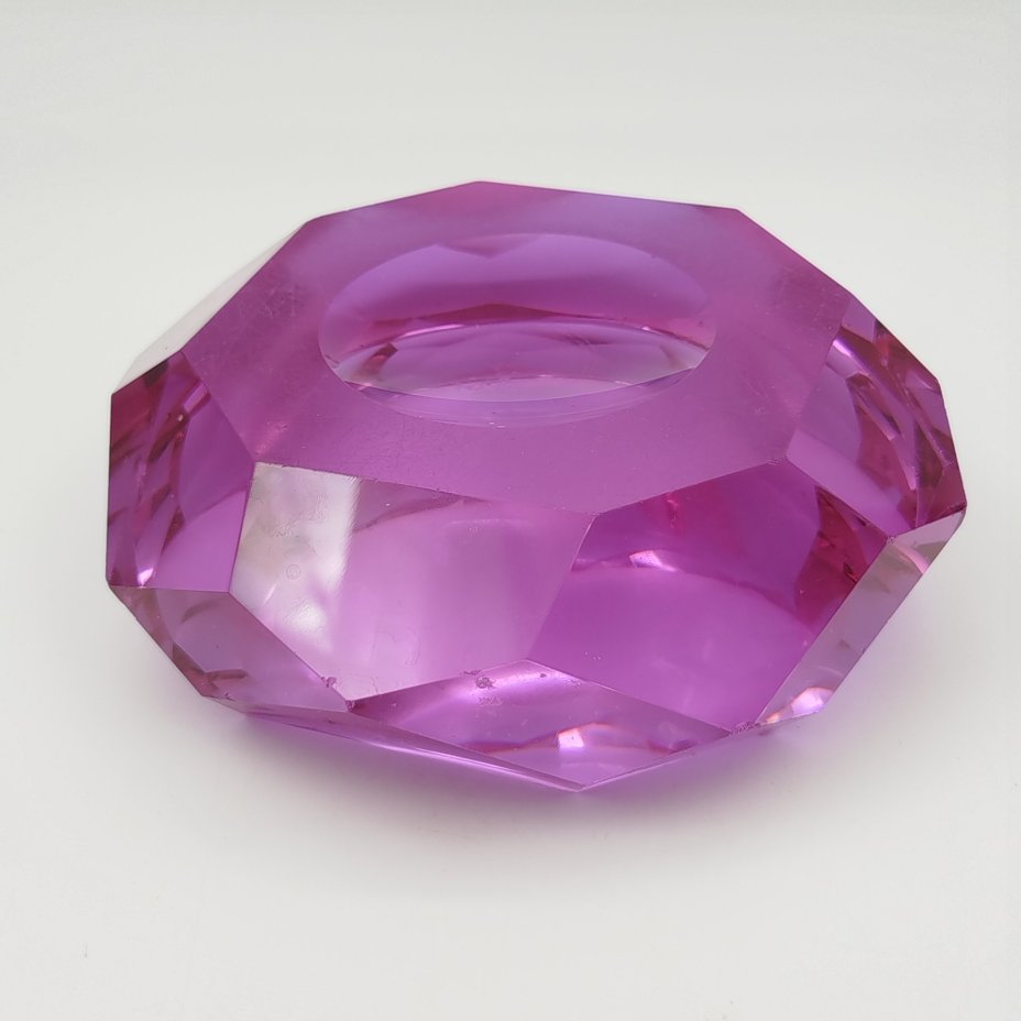 Пепельница, автор Юрген Л.О., стекло, ЛОМО (Ленинградское оптико-механическое объединение), СССР, 1960-1990 гг.