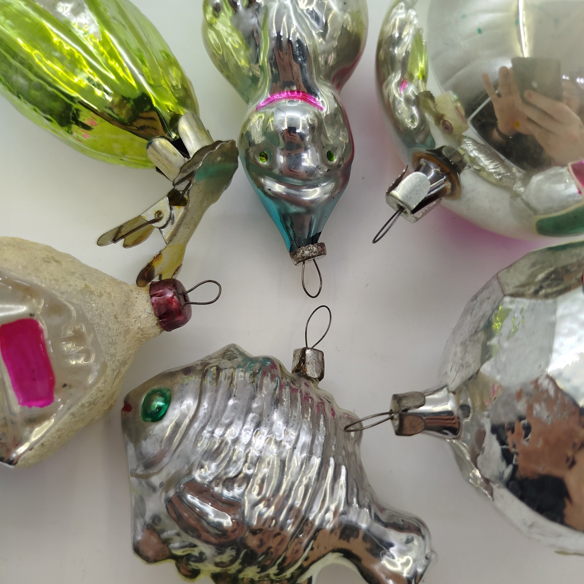 Набор из шести ёлочных игрушек, стекло, металл, роспись, СССР, 1960-1980 гг.