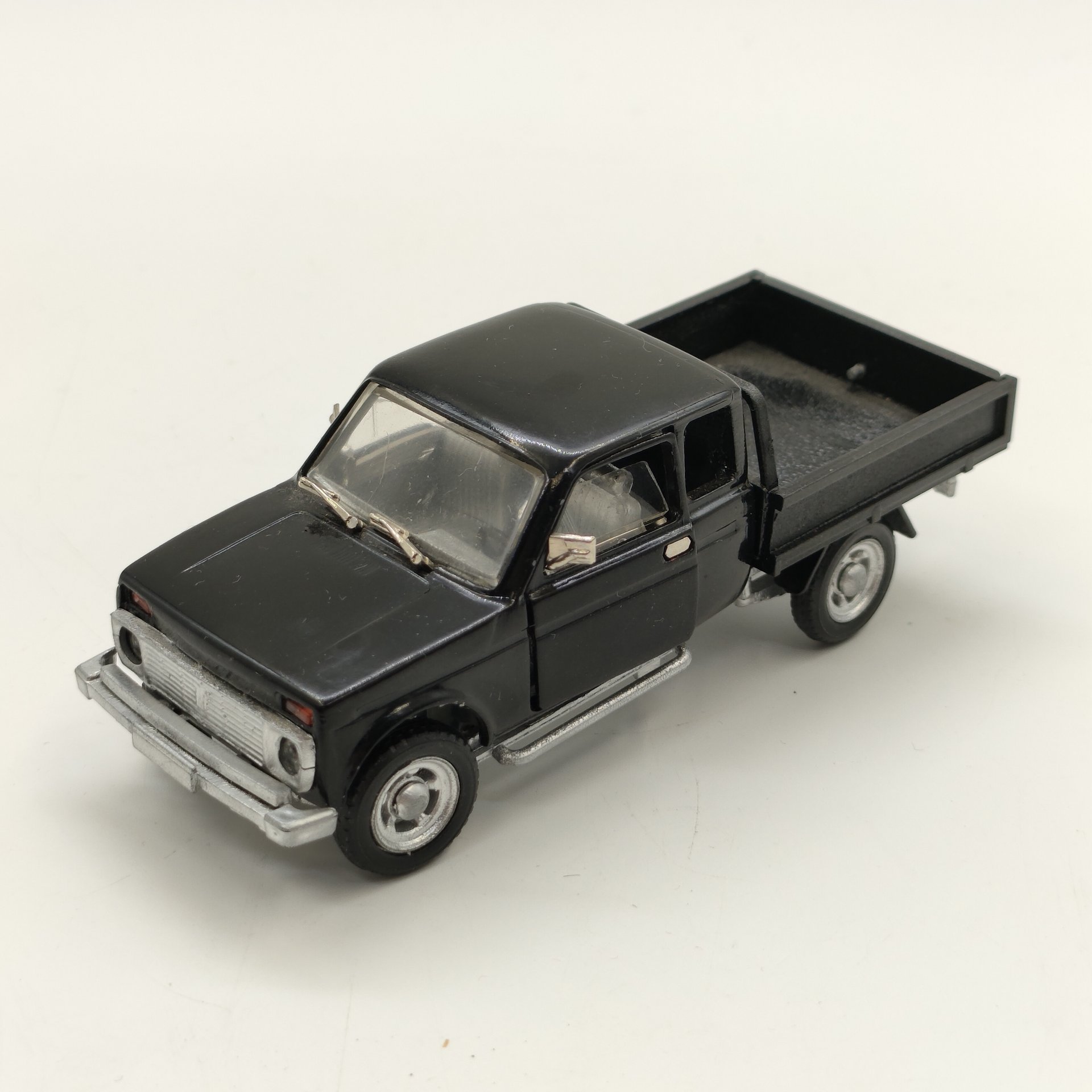 Модель автомобиля "ФВК-2302", металл, пластмасса, Российская Федерация, 1990-2010 гг.