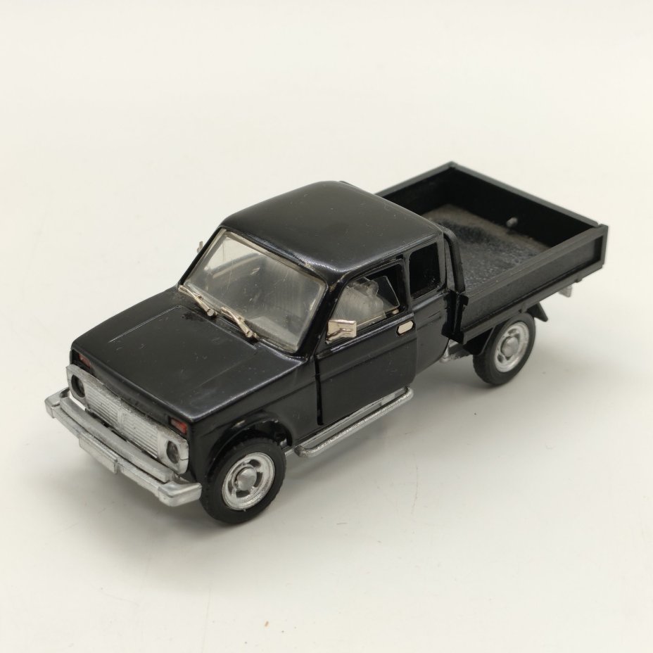 Модель автомобиля "ФВК-2302", металл, пластмасса, Российская Федерация, 1990-2010 гг.