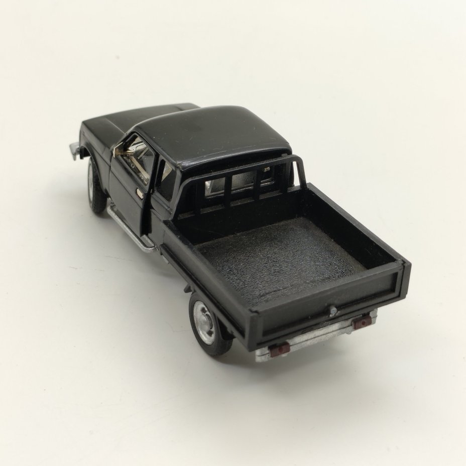 Модель автомобиля "ФВК-2302", металл, пластмасса, Российская Федерация, 1990-2010 гг.