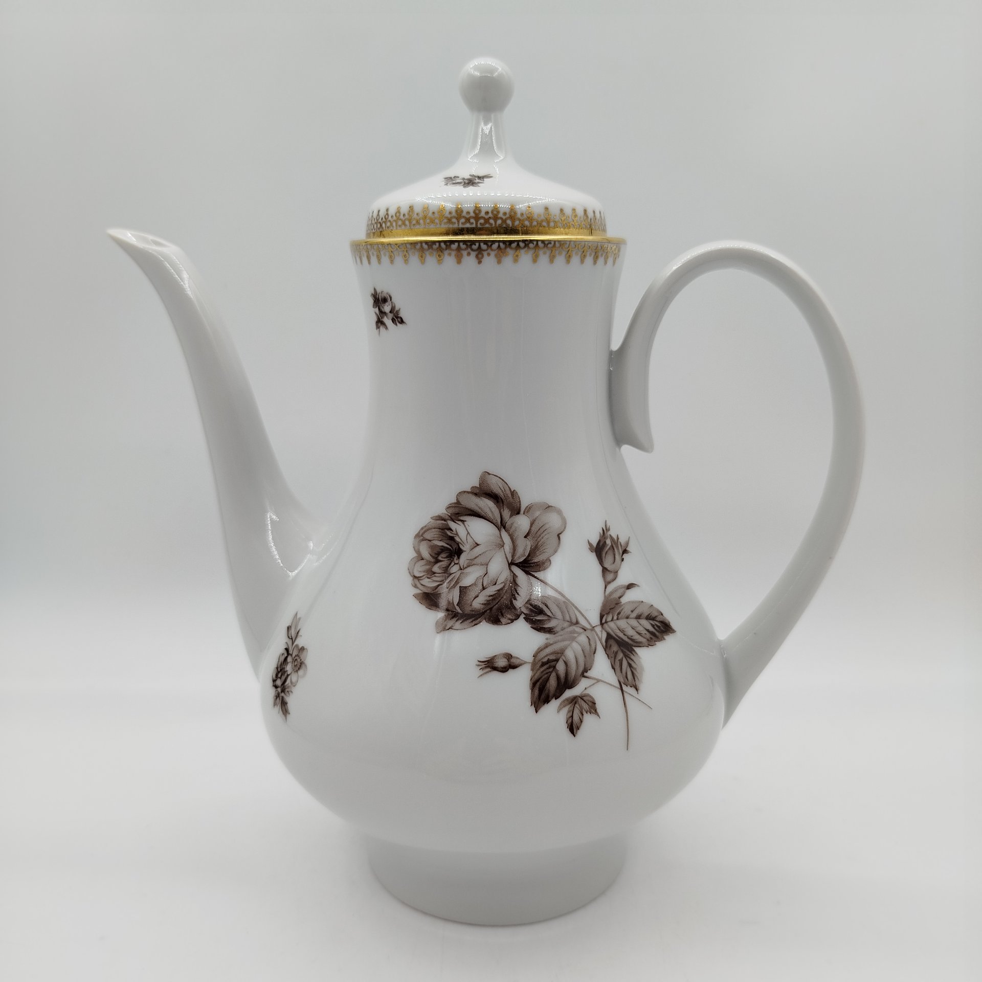 Чайник (кофейник), украшенный цветочным декором, Kahla-Könitz