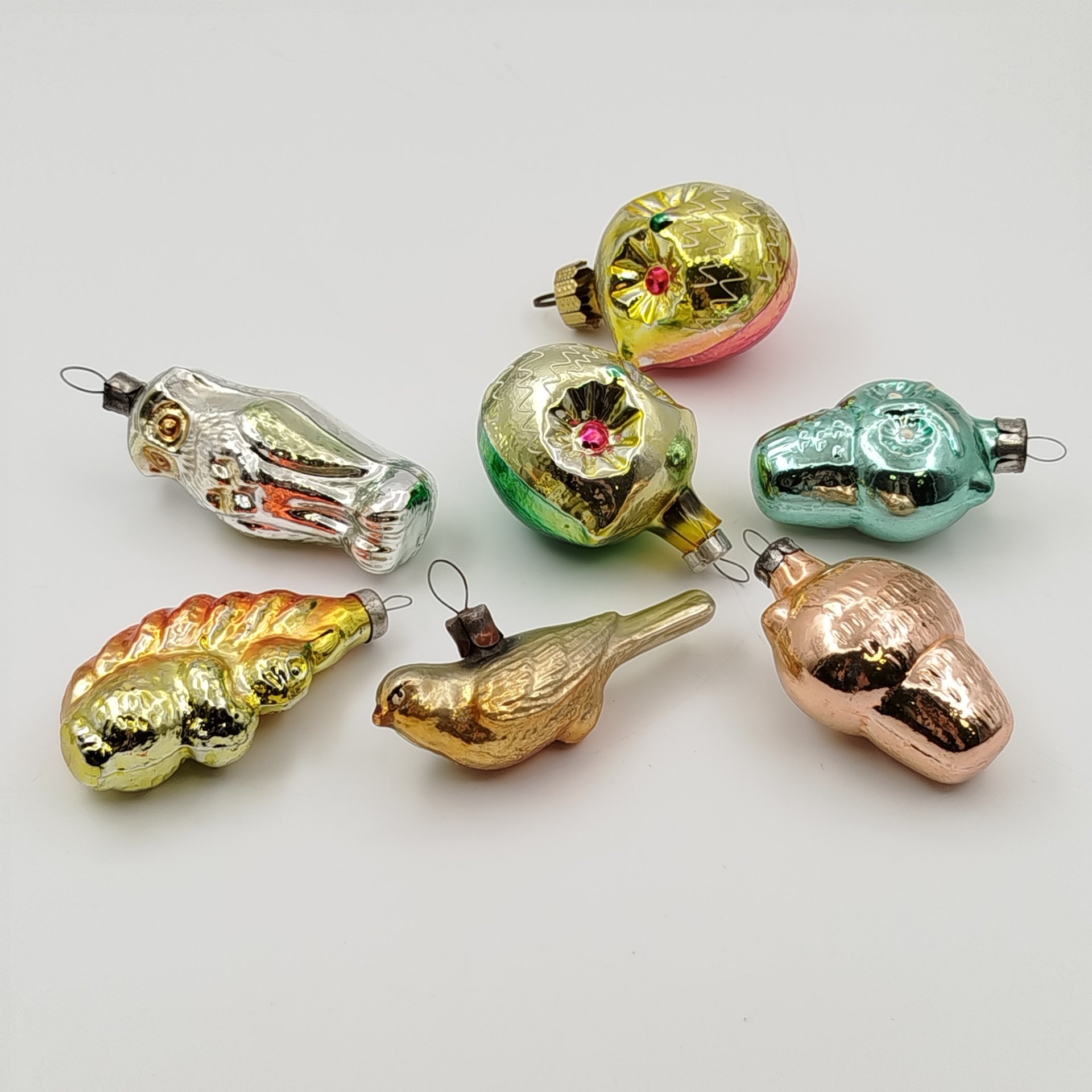 Набор елочных игрушек в подборе (белка, птичка, совы), 7 шт., стекло, краска, металл, СССР, 1950-1970 гг.