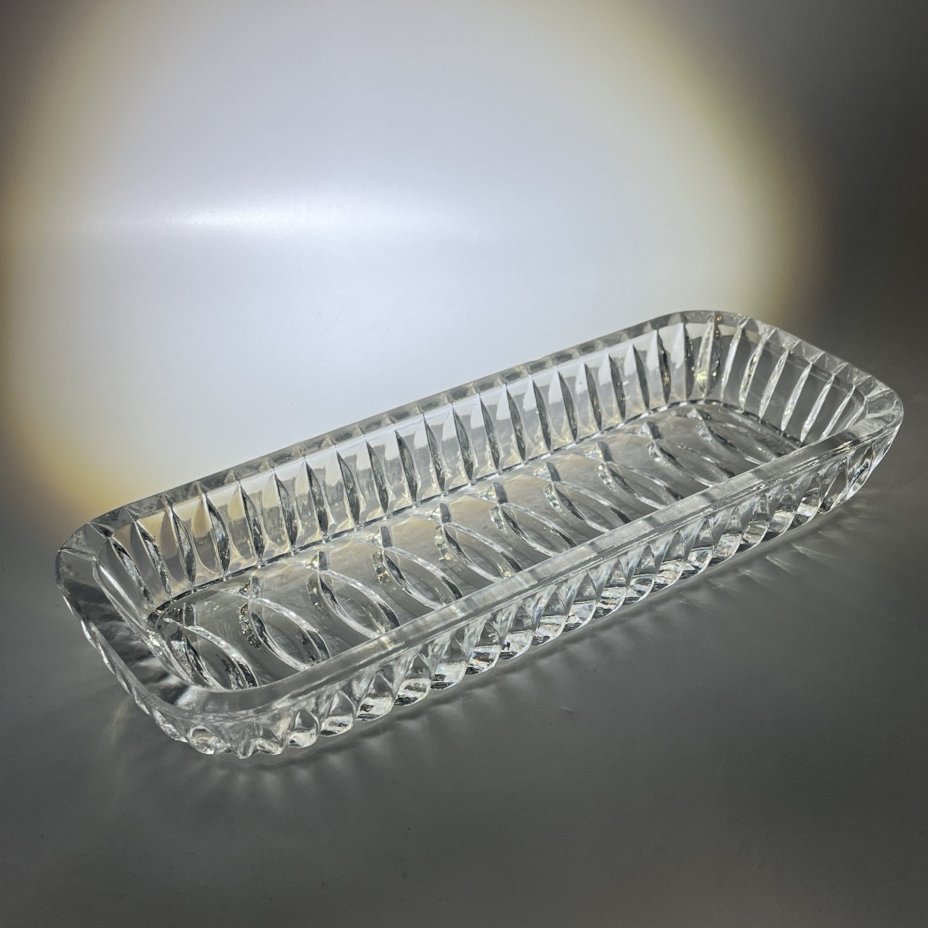 Селёдочница с резным геометрическим декором, хрусталь, алмазная грань, СССР, 1970-1990 гг.