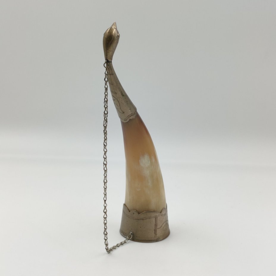 Рог изобилия (кубок для вина) с фигурным навершием