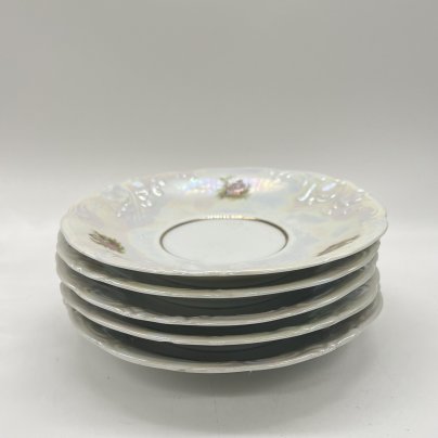 Набор из 5 блюдец с декором в виде галантных сцен, фарфор, люстр, деколь, Krzysztof Wawel, Польша, 1952-1993 гг.