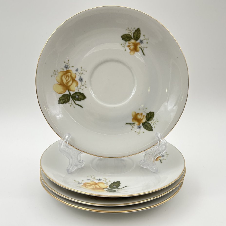 Набор чайно-кофейный с цветочным декором на 4 персоны, фарфор, деколь, золочение, Wloclawek (Влоцлавская фаянсовая фабрика), Польша, 1960-1980 гг.