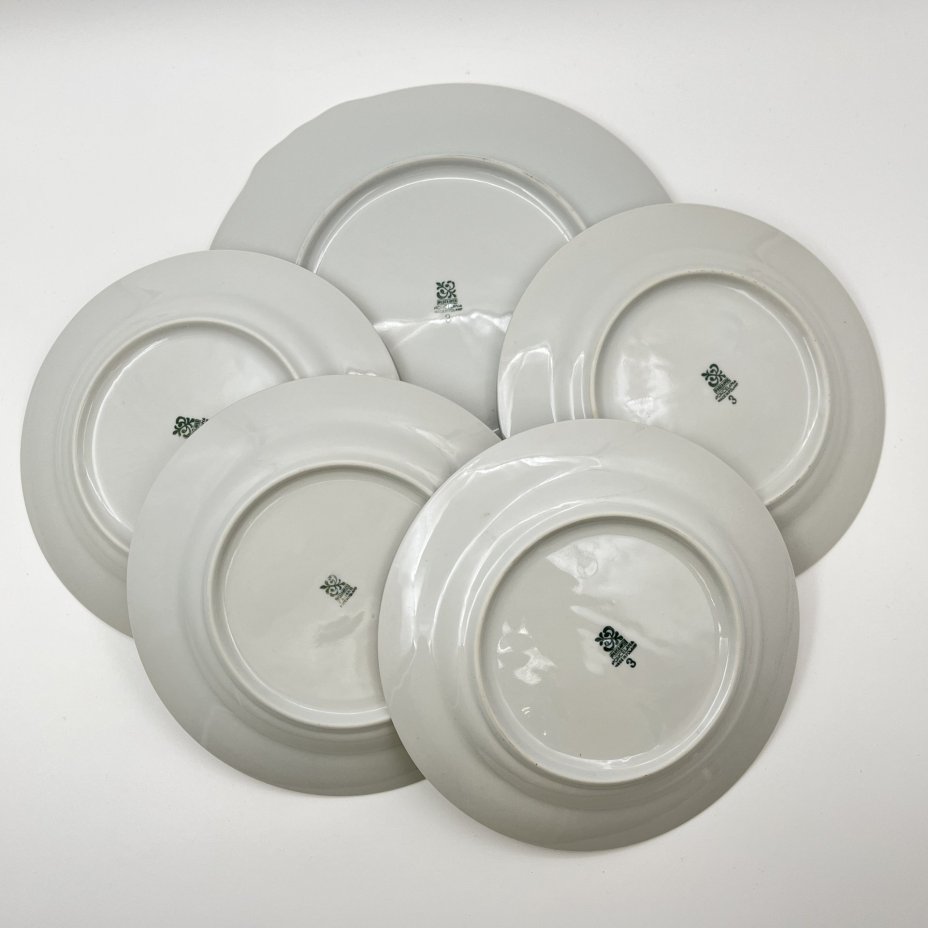 Набор чайно-кофейный с цветочным декором на 4 персоны, фарфор, деколь, золочение, Wloclawek (Влоцлавская фаянсовая фабрика), Польша, 1960-1980 гг.