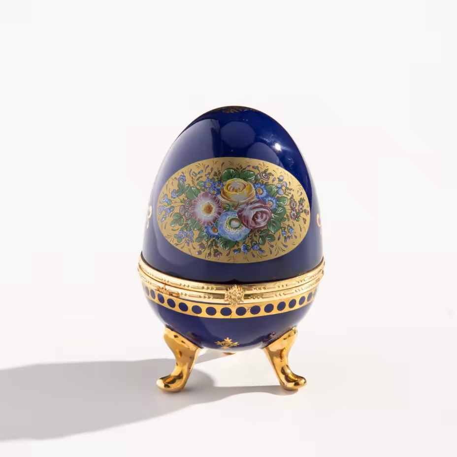 Шкатулка в форме яйца, фарфор, крытье кобальтом, деколь, золочение, компания "Arti-M", Россия, 2000-2010 гг., Arti-M