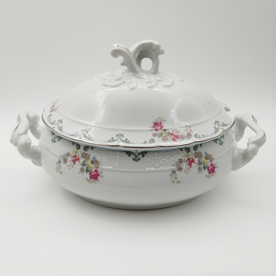 Супница/терина с цветочным декором, фарфор, деколь, Thun (Тун), Чехия, 2000-2020 гг., Thun (Тун)