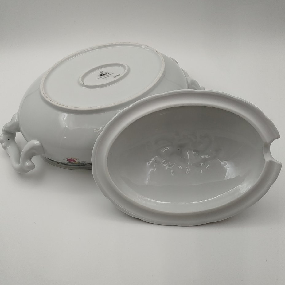 Супница/терина с цветочным декором, фарфор, деколь, Thun (Тун), Чехия, 2000-2020 гг., Thun (Тун)