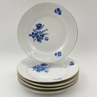 Набор из 5-ти пирожковых тарелок с декором в виде синих цветов, фарфор, деколь, золочение, Kahla, ГДР, 1968-1987 гг.