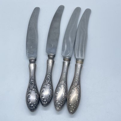 Набор из 4 столовых ножей "Пламя" (подбор), нержавеющая сталь, Кольчугинский завод цветных металлов, СССР, 1962-1991 гг.