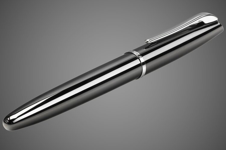 Ручка-роллер Aurora Style Shiny Gun-metal Barrel CT, в подарочной коробке, Лаки и смолы: лак, металл, хром