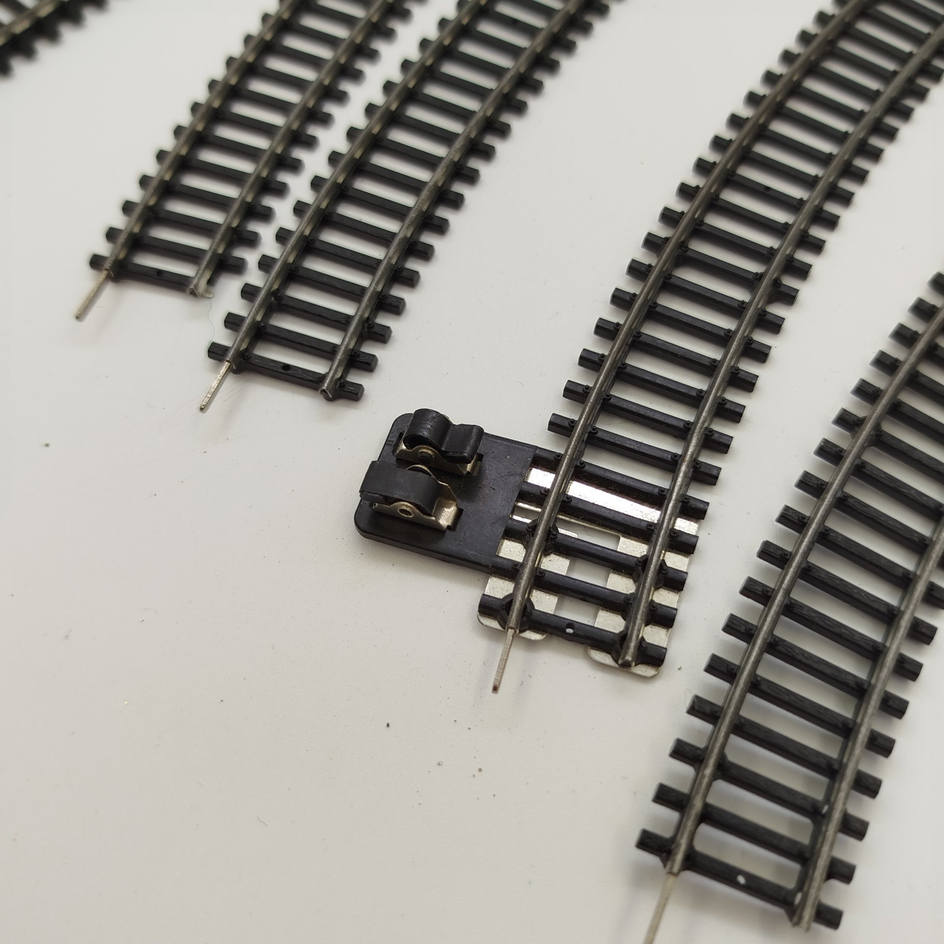 Набор из восьми рельс для железной дороги 9 мм., пластик, металл, Piko, ГДР, 1970-1980 гг.