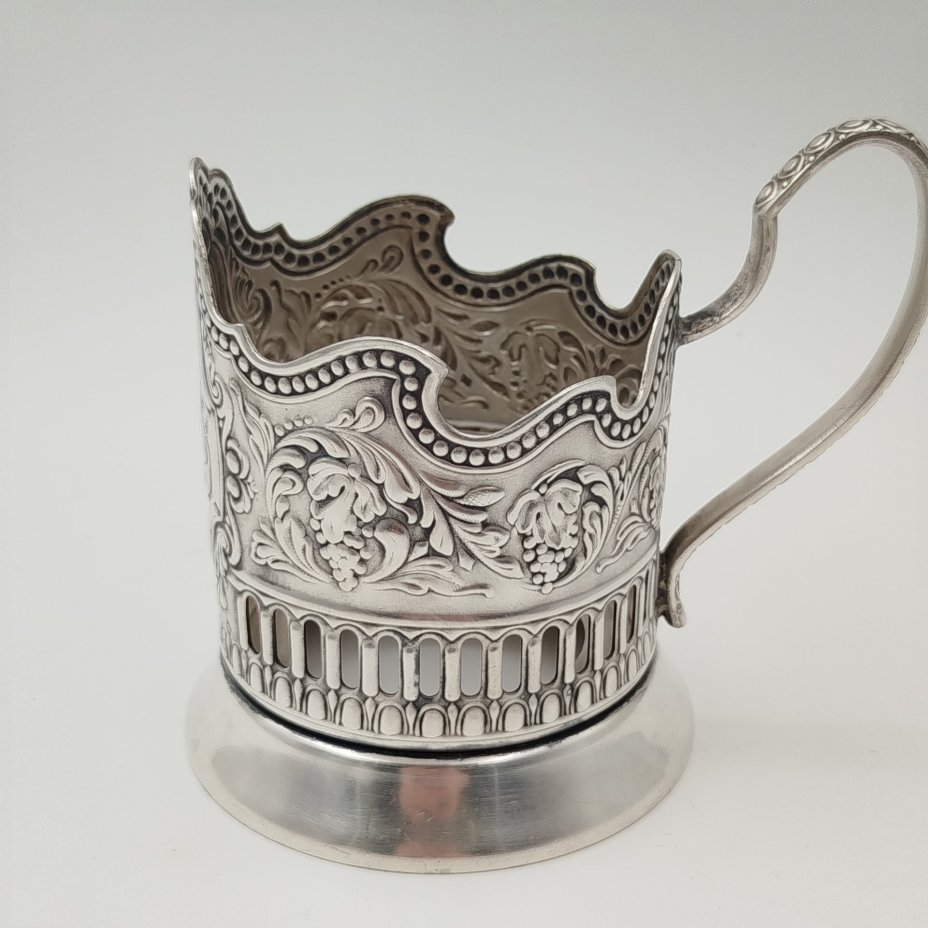 Подстаканник "Миру — мир!" с рельефным декором и прорезным орнаментом, мНЦ (медь-никель-цинк), Кольчугинский завод цветных металлов, СССР, 1960-1990 гг.